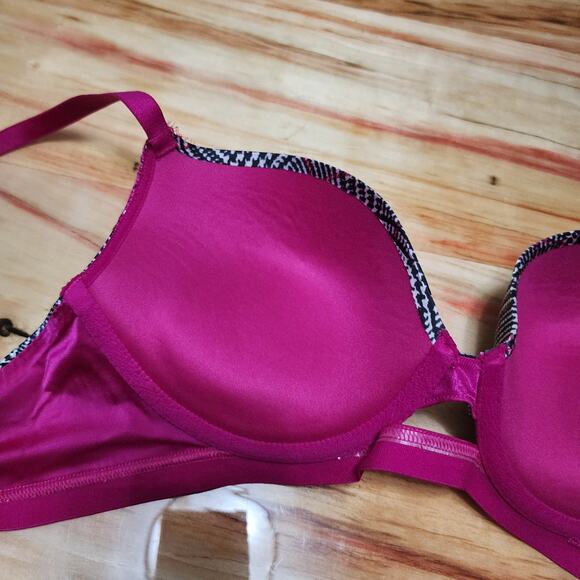 Victoria’s Secret Lace Demi Bra Womens 32DD Pink Black Plaid Underwire Very Sexy - Picture 7 of 10